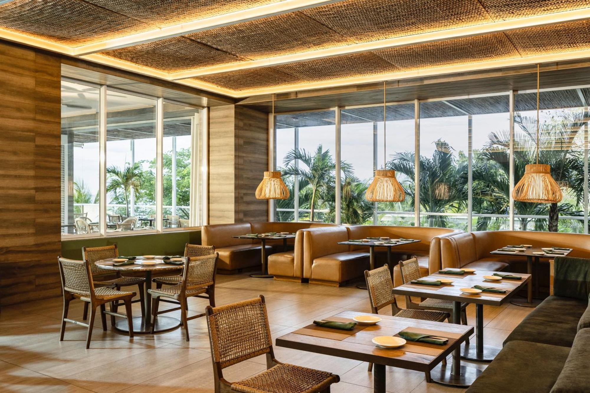 Santa Marta Marriott Resort Playa Dormida Exterior photo The interior of the restaurant