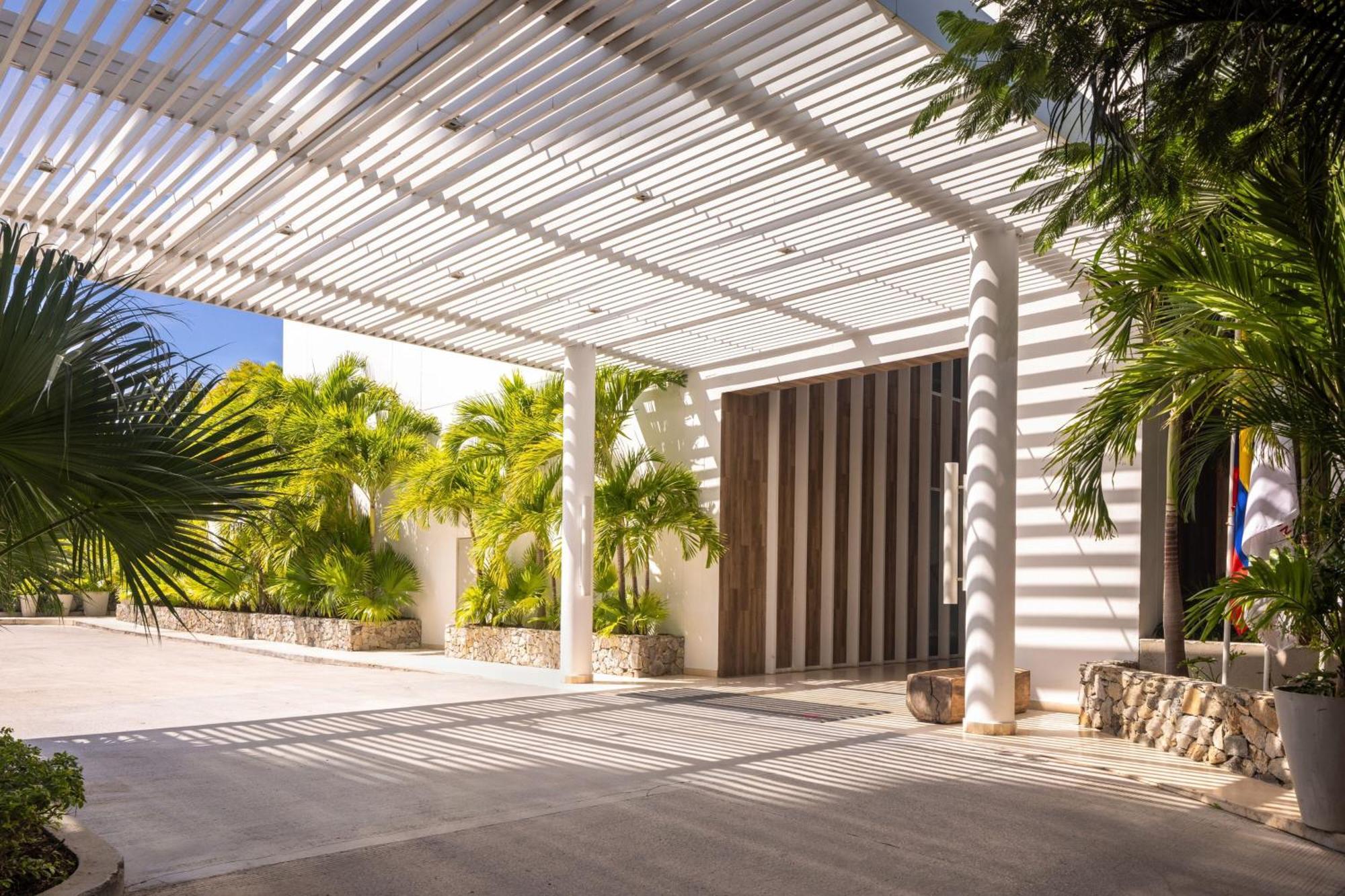 Santa Marta Marriott Resort Playa Dormida Exterior photo The entrance of the new terminal